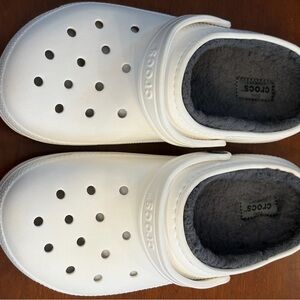 CROCS Kids Classic Lined Clog in White with Gray Lining